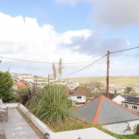 Holiday home Higher Bolenna *